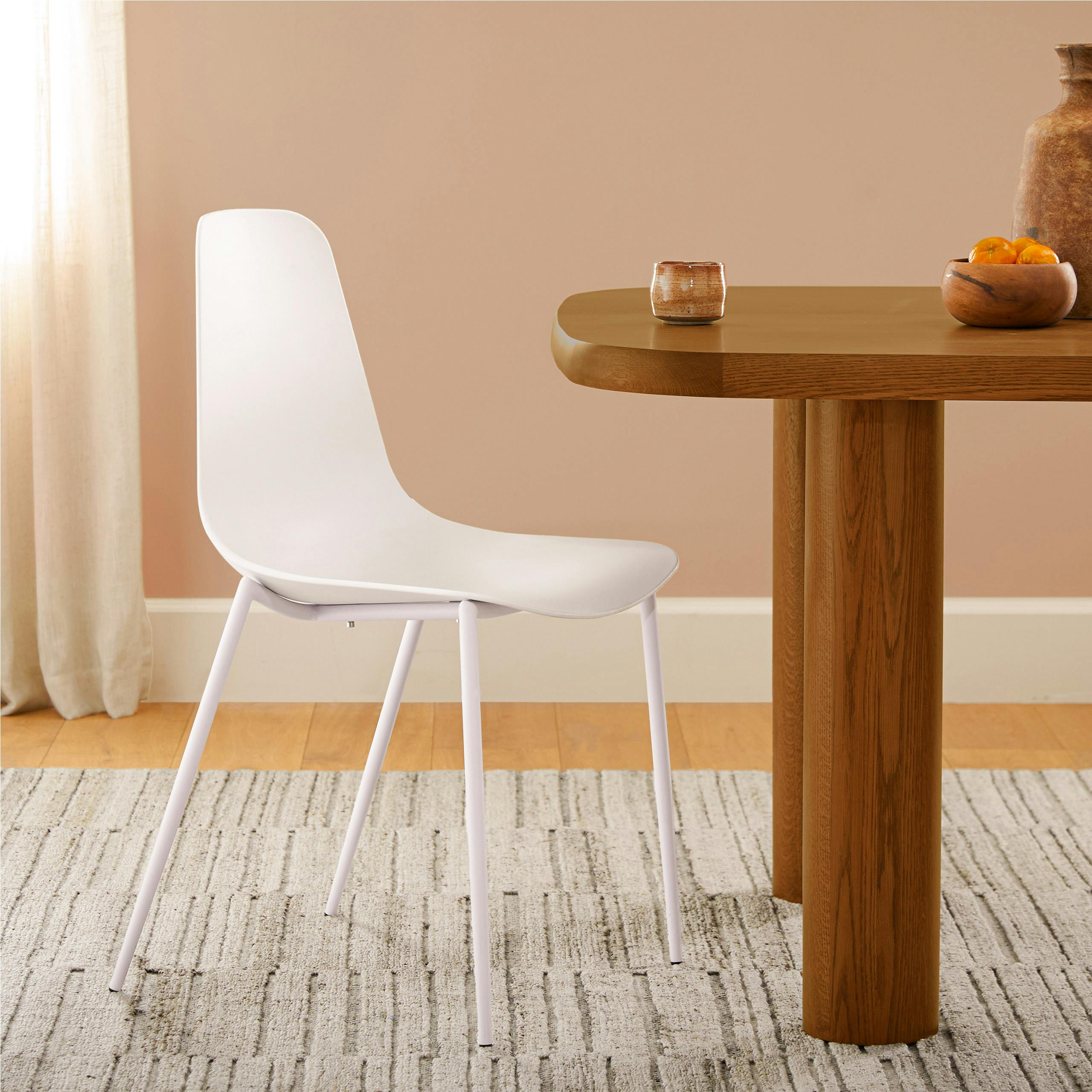 Svelti Dining Chair - Pure White