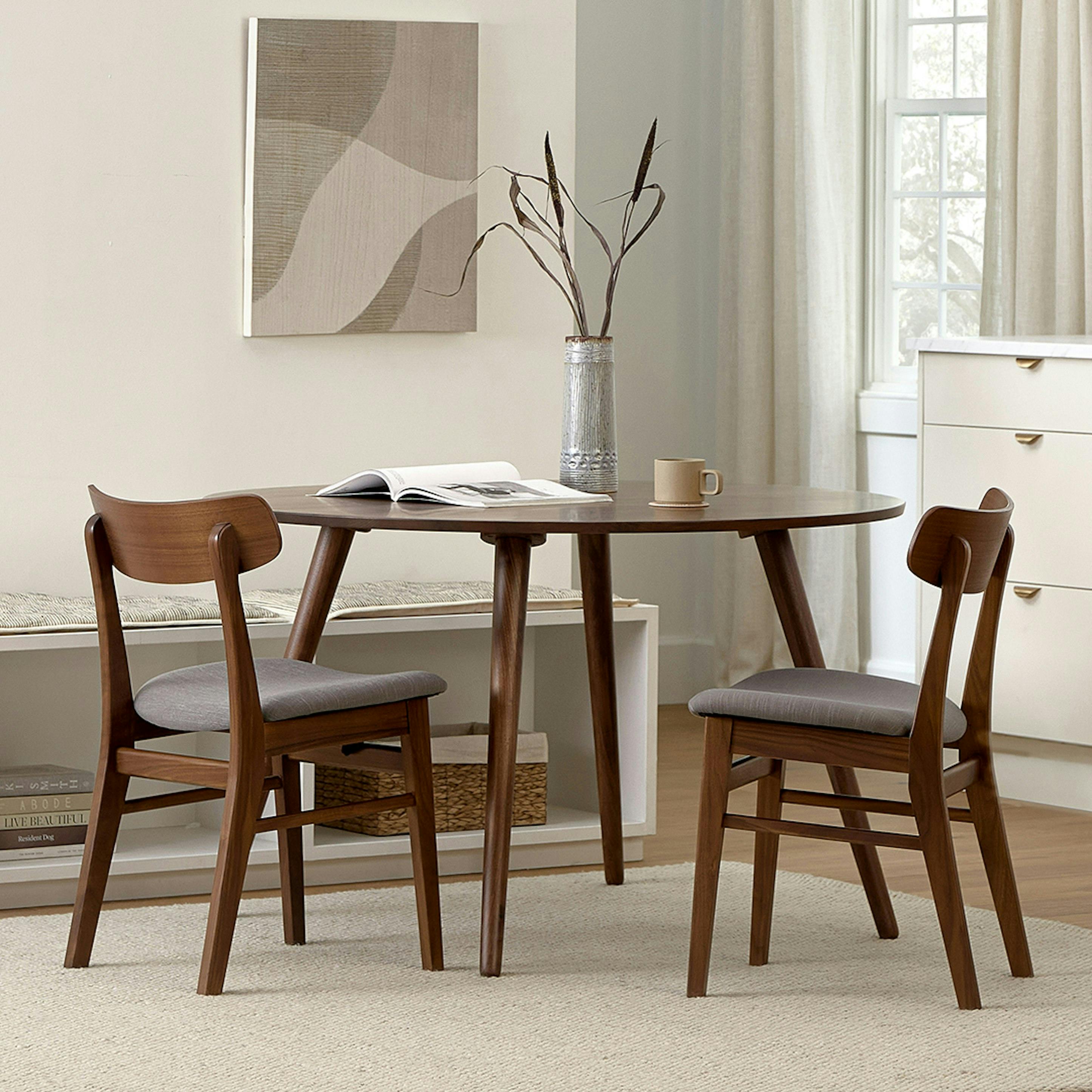 Seno 47 Round Dining Table - Walnut
