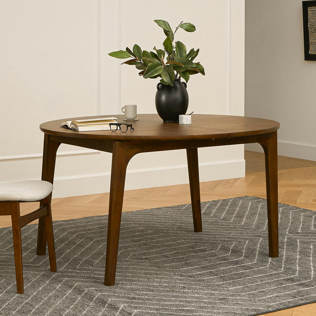 Plumas 55 - 74.75 Extendable Dining Table - Walnut