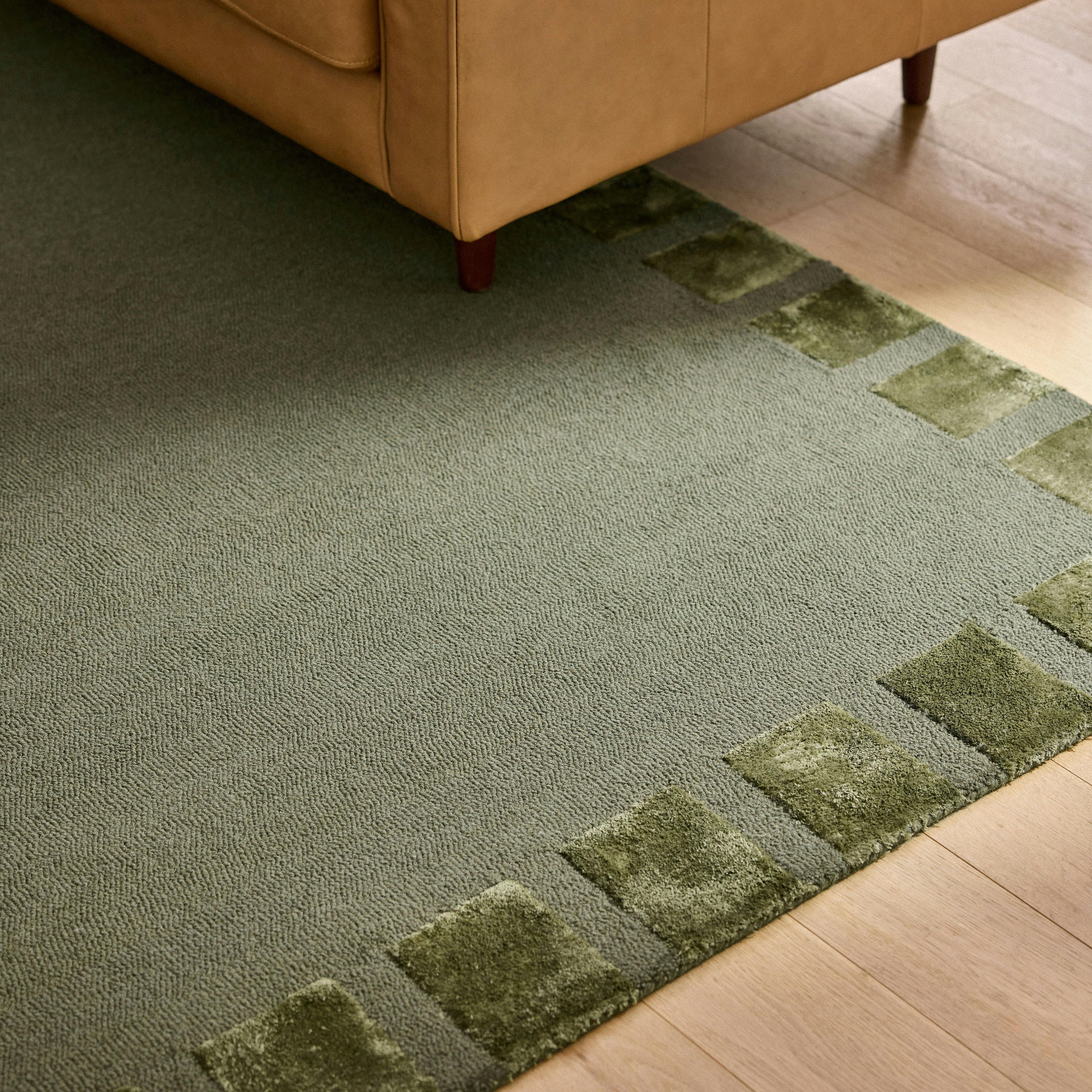 Eva 8 x 10 Rug - Forest Green